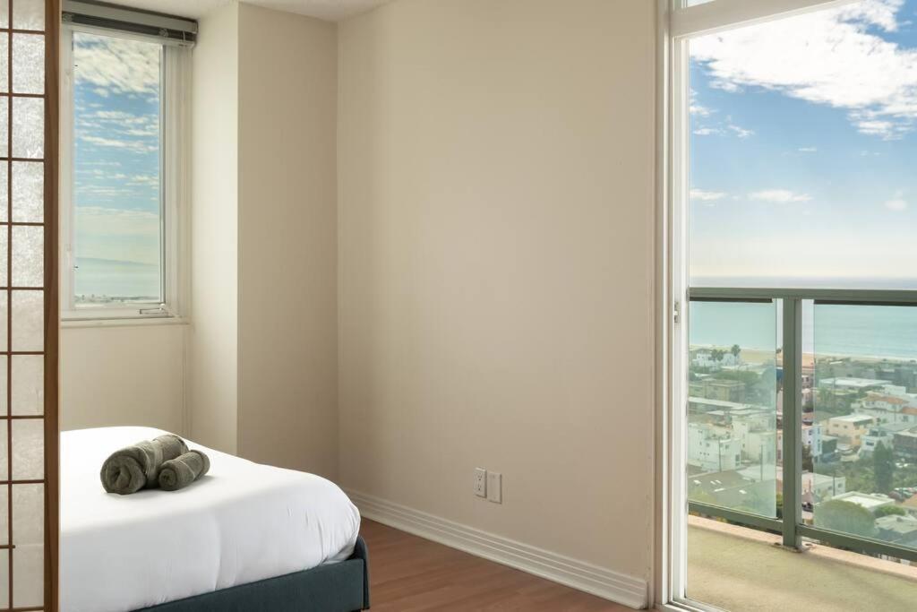 Panoramic Penthouse Venice/ Marina Del Rey. Los Ángeles